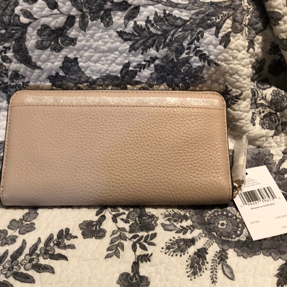 Kate Spade pink - Picture 2 of 4